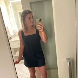 Meet your Posher, Sloane